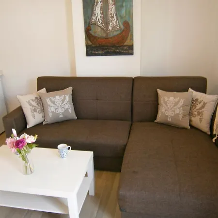 Central Suites Apartment